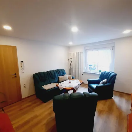 Unsere In Lengenfeld. *