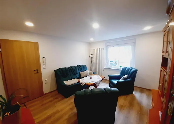 Unsere In Lengenfeld. *